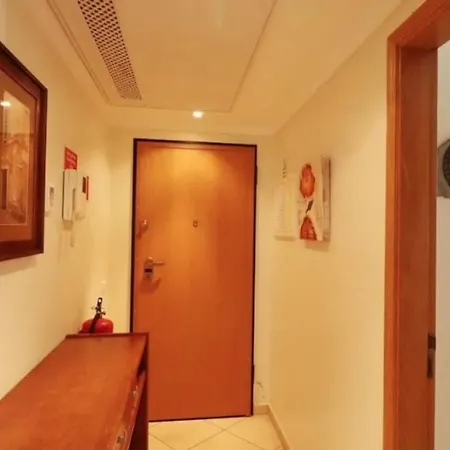 Apartamento Oura Sunrise - Piscina, E Diversao!